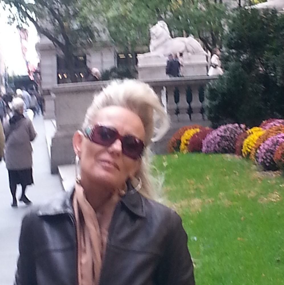 Meet your Posher, Barbara denise